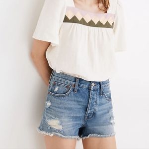 Madewell relaxed denim shorts size 24
